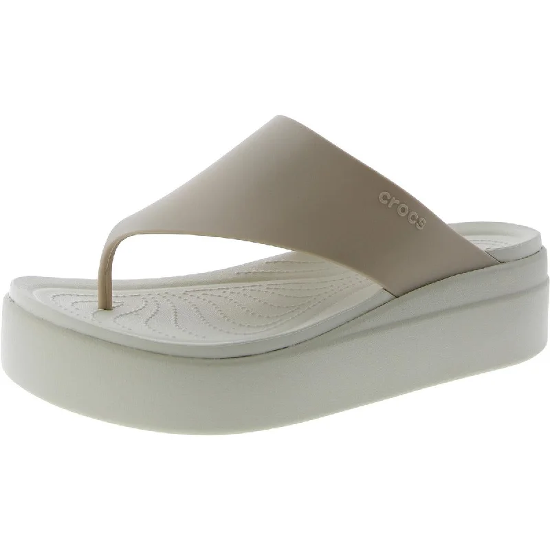 Crocs Womens BROOKLYN METALLIC Round toe Wedge Thong Sandals